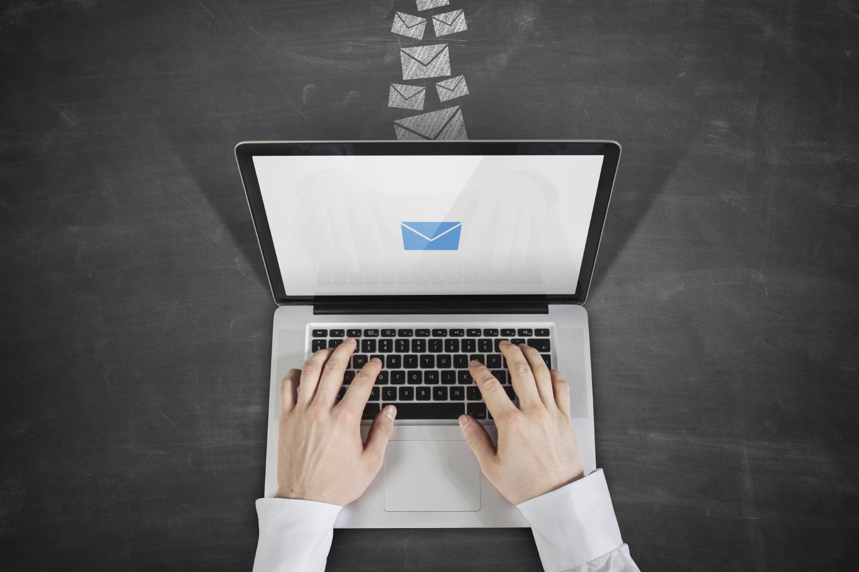 phần mềm gửi email marketing